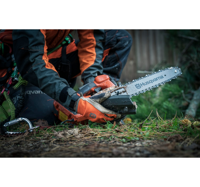 Husqvarna T542i XP Accu-Kettensäge 30 cm - ohne Akku und Ladegerät